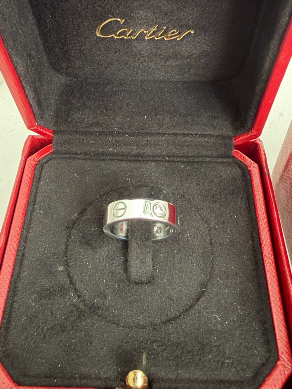 Cartier Classic Love Ring 3 Diamonds 750 WG Cartier Size : 51 ( US 5.75) - Picture 6 of 16